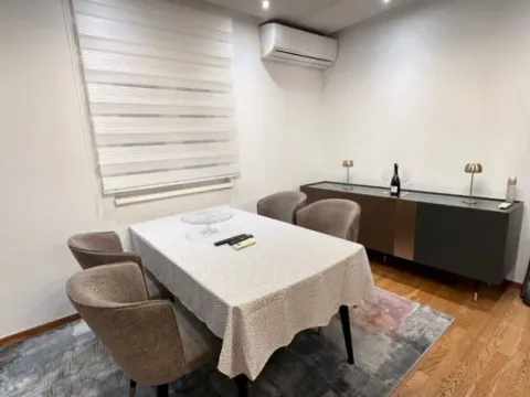 Izdavanje, dvosoban stan, 120m², City Kvart, Podgorica - image 6