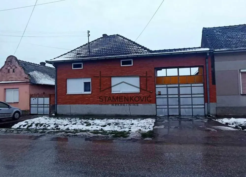 Prodaja, kuća, 187m², Sremska Mitrovica, Srbija