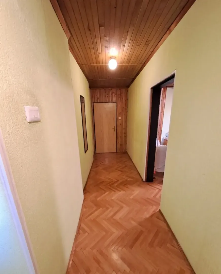 Prodaja, dvosoban stan, 80m², Preko Morače, Podgorica