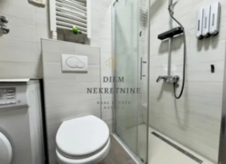 Izdavanje, jednosoban stan, 52m², City Kvart, Podgorica - image 7