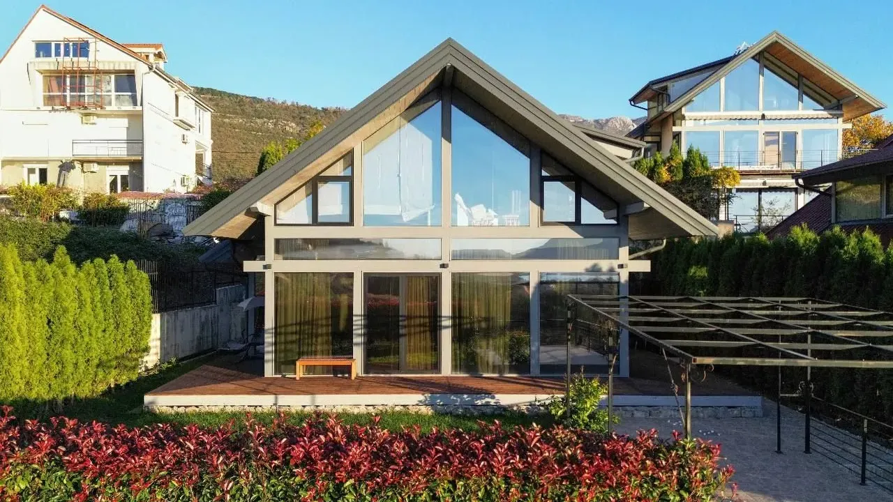 Sale, house, 172m², Kalimanj, Tivat