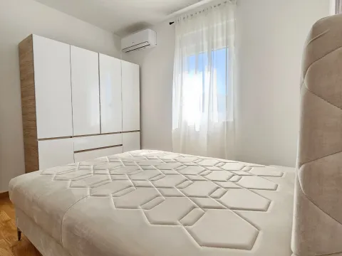 Rent, two bedroom apartment, 60m², Zagorič, Podgorica - image 7