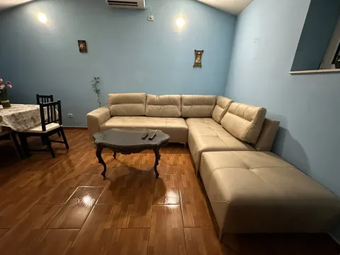 Rent, one bedroom apartment, 48m², Donja Lastva, Tivat - image 3