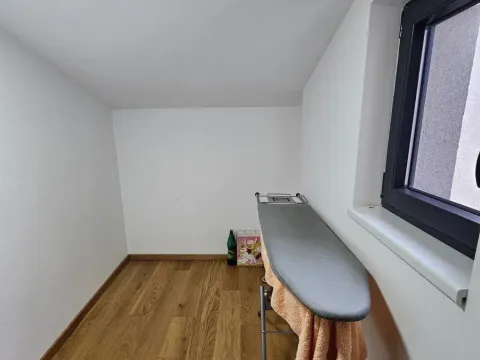 Prodaja, stan, 140m², Erdoglija, Kragujevac - image 23