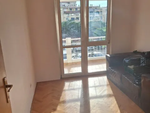 Rent, two bedroom apartment, 73m², Makedonsko naselje, Bar - image 3