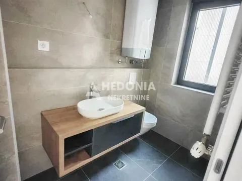 Prodaja, četvorosoban stan, 137m², Autokomanda, Voždovac Sve Podlokacije - image 9