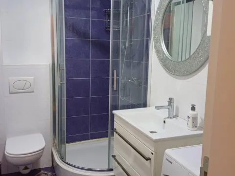 Sale, three bedroom apartment, 84m², Zemun Gornji Grad, Zemun Sve Podlokacije - image 9