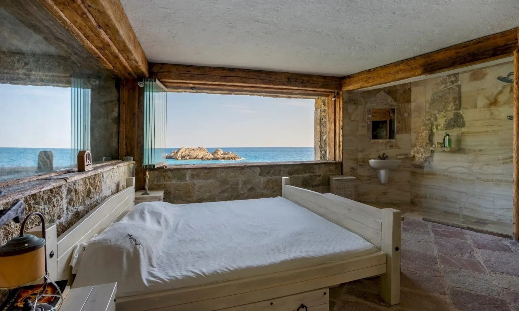 Sale, house, 200m², Reževići, Budva