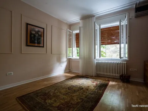 Izdavanje, trosoban stan, 103m², Savski Venac, Beograd - image 8