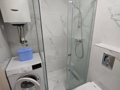 Rent, one bedroom apartment, 50m², Stara Varoš, Podgorica - image 9