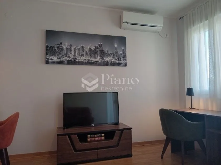 Rent, one bedroom apartment, 42m², City Kvart, Podgorica