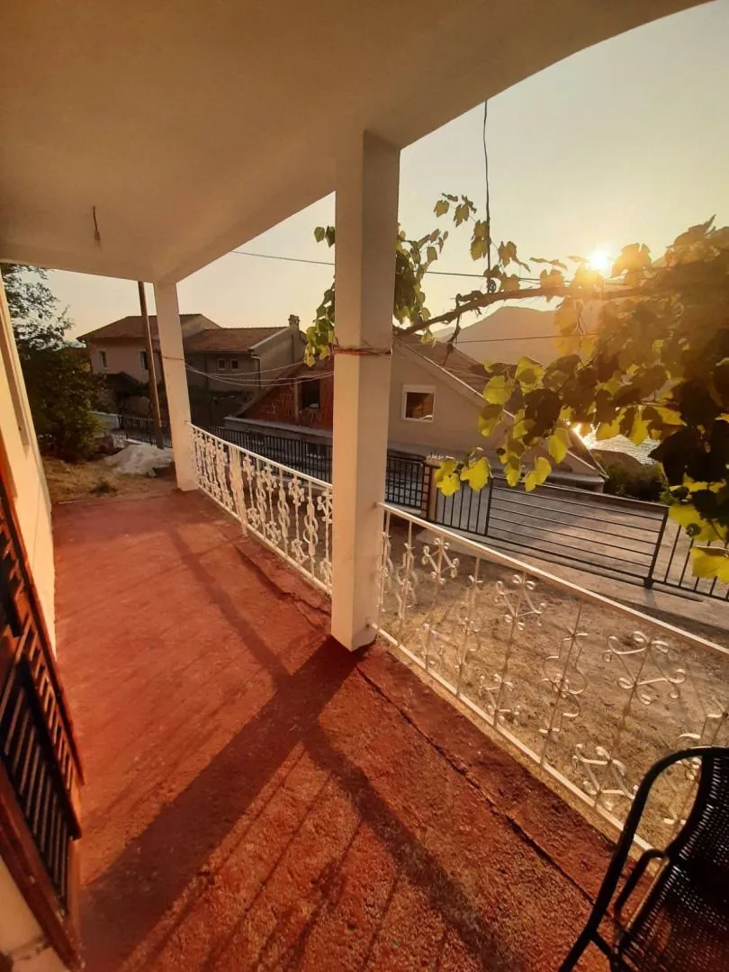 Sale, house, 156m², Lepetani, Tivat