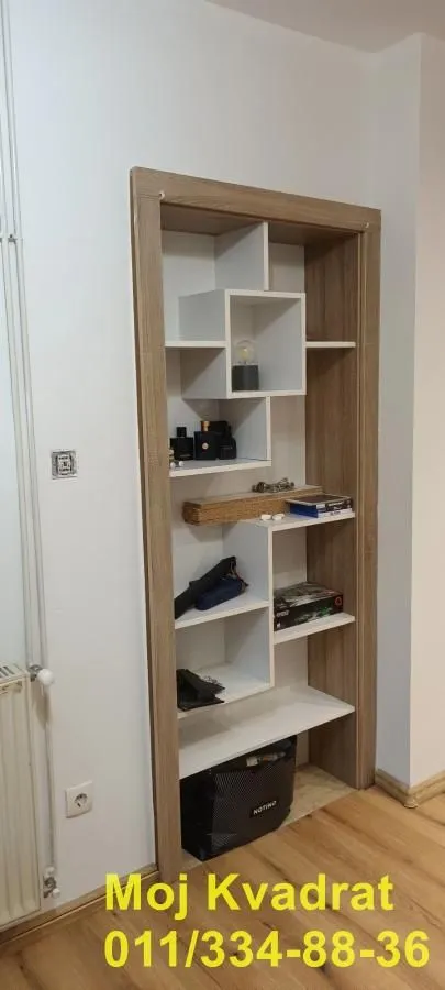 Prodaja, trosoban stan, 111m², Borča 1, Borča Sve Podlokacije