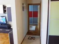 Izdavanje, četvorosoban stan, 102m², Centar, Kragujevac - image 31