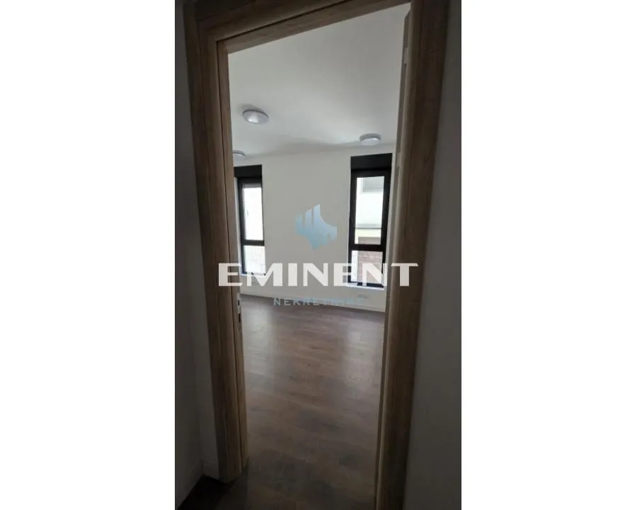 Sale, two bedroom apartment, 80m², Autokomanda, Voždovac Sve Podlokacije