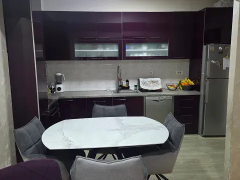Prodaja, trosoban stan, 93m², City Kvart, Podgorica - image 16