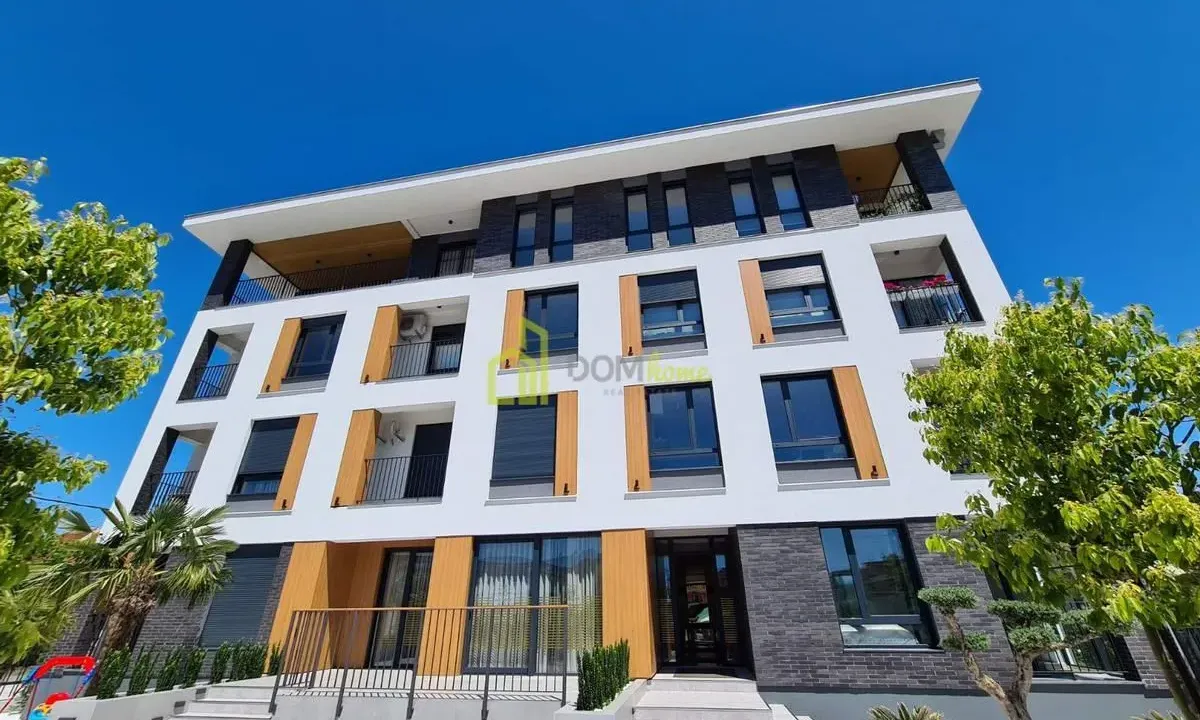 Rent, three bedroom apartment, 95m², City Kvart, Podgorica