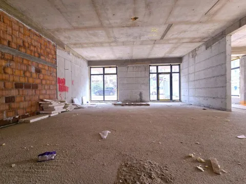 Rent, office space, 306m², Stari Aerodrom, Podgorica - image 6