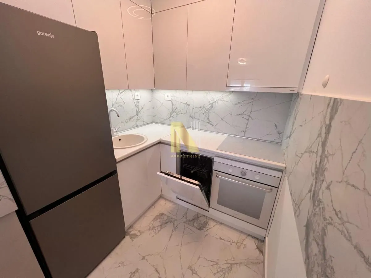 Izdavanje, dvosoban stan, 48m², Avijatičarsko naselje, Novi Sad Sve Podlokacije