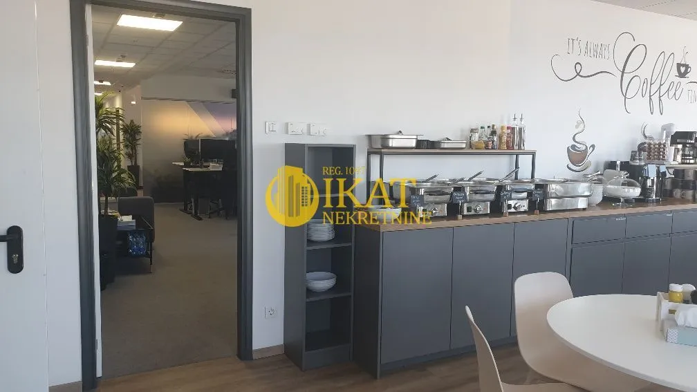 Izdavanje, poslovni prostor, 289m², Tašmajdan, Palilula Sve Podlokacije