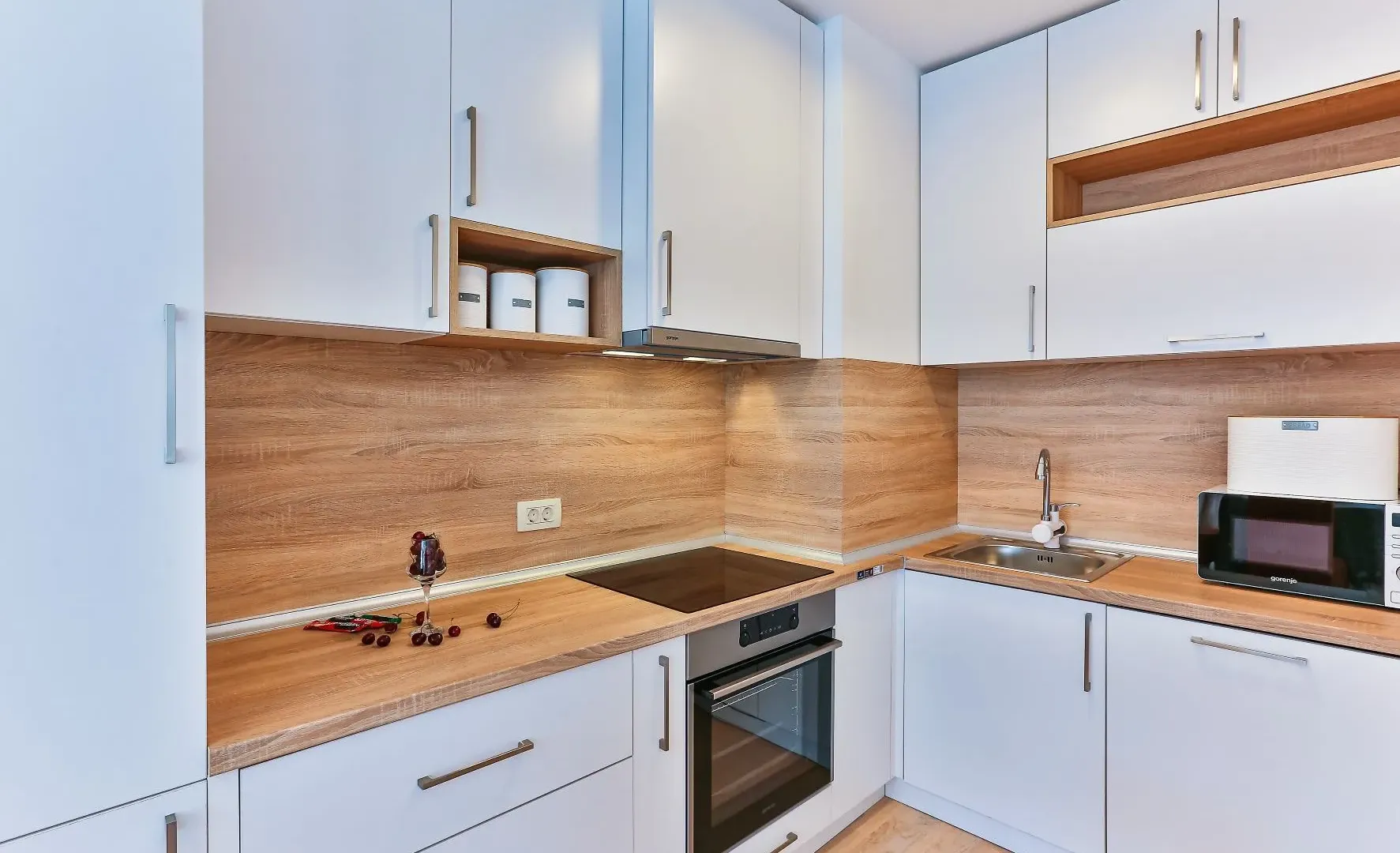 Rent, two bedroom apartment, 75m², Centar, Budva