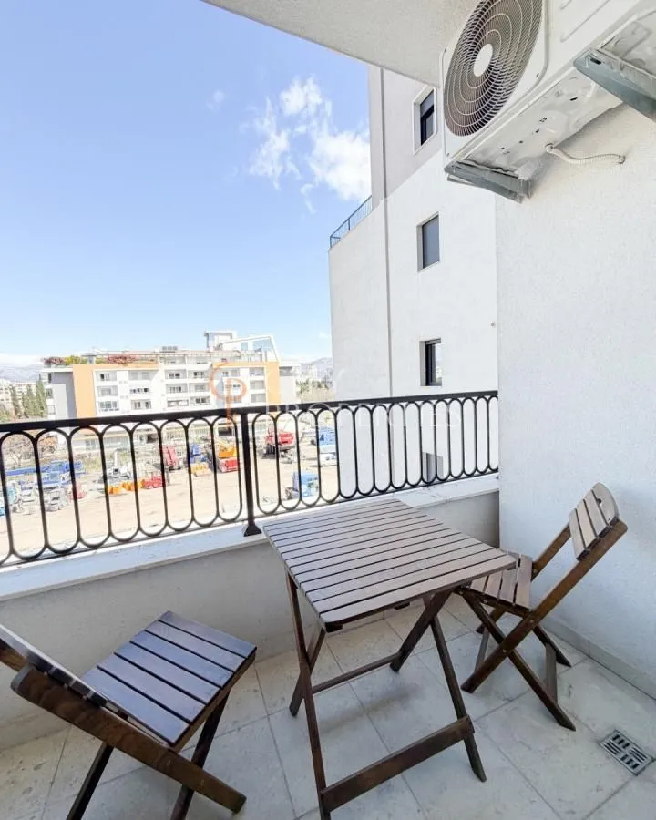Prodaja, stan, 43m², Pobrežje, Podgorica