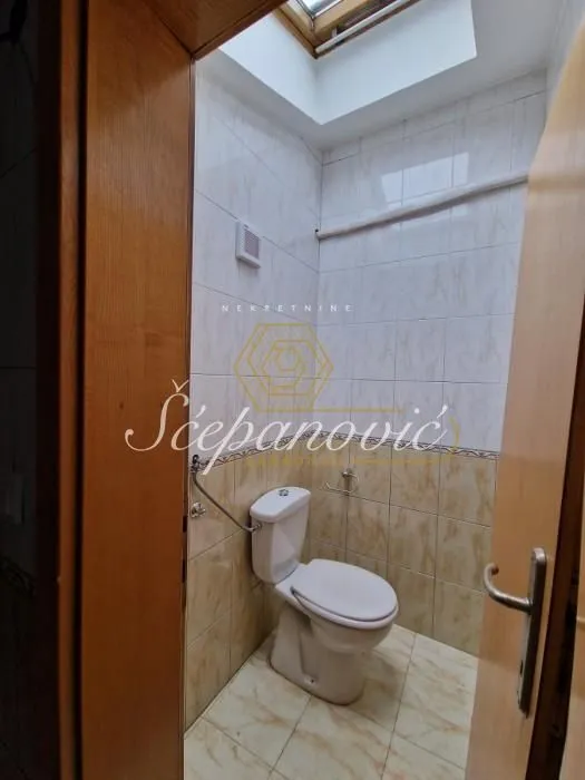 Rent, office space, 92m², Centar, Novi Sad