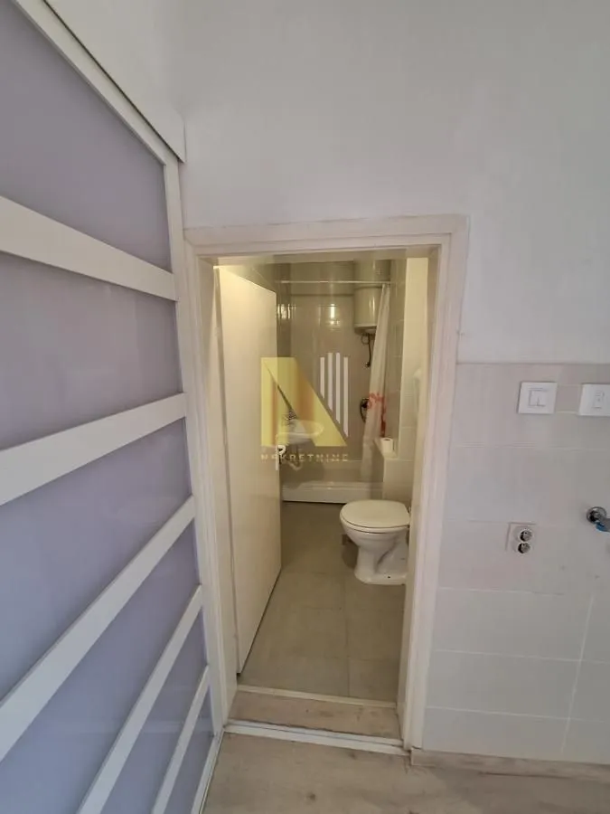 Prodaja, jednosoban stan, 29m², Podbara, Novi Sad Sve Podlokacije