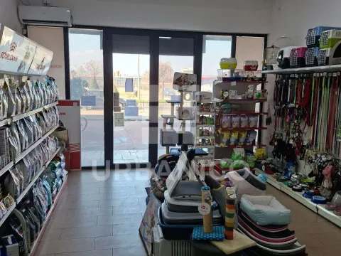 Rent, office space, 80m², Stari Aerodrom, Podgorica - image 6