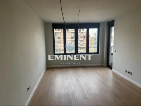 Stan in Novi Beograd Blok 65