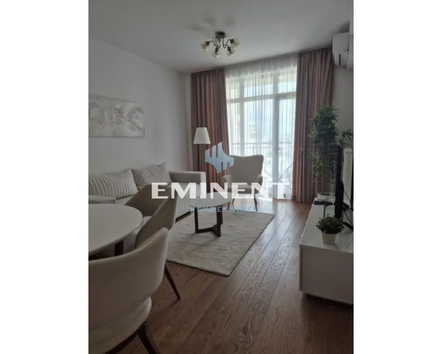 Izdavanje, dvosoban stan, 55m², Savski Venac, Beograd