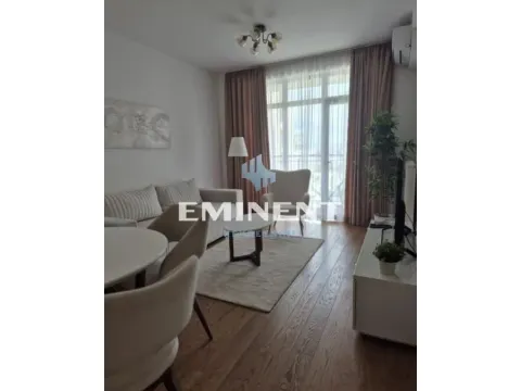 Izdavanje, dvosoban stan, 55m², Savski Venac, Beograd - image 2