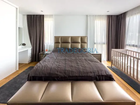 Prodaja, stan, 300m², Bečići, Budva - image 13