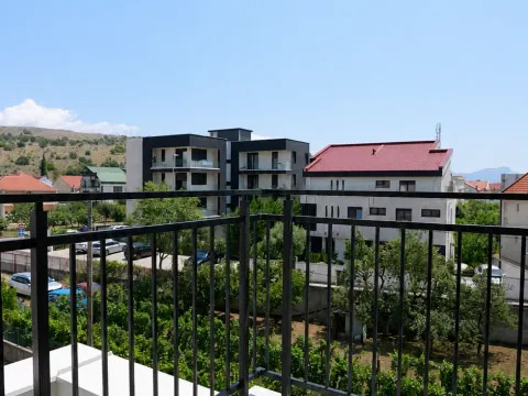 Rent, one bedroom apartment, 47m², Nova Dalmatinska, Podgorica - image 10