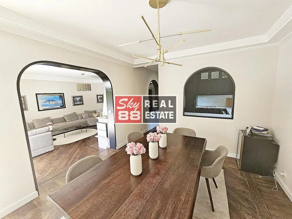 Sale, house, 280m², Stari Košutnjak, Rakovica