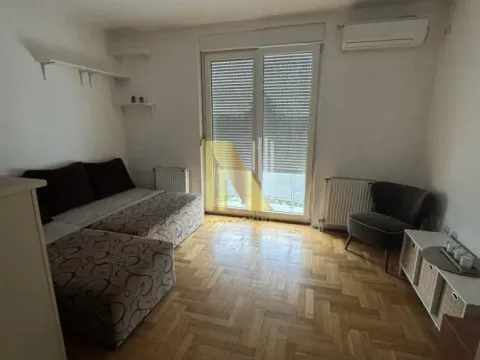 Stan in Novi Sad
