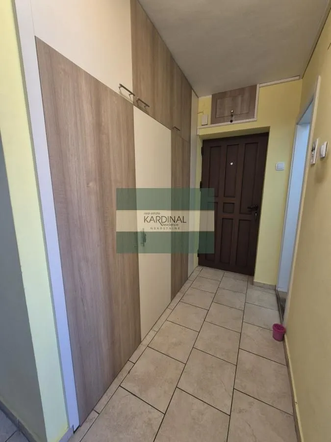 Prodaja, trosoban stan, 73m², Centar, Jagodina
