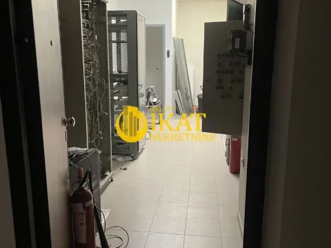 Izdavanje, poslovni prostor, 526m², Stari Grad, Beograd - image 13