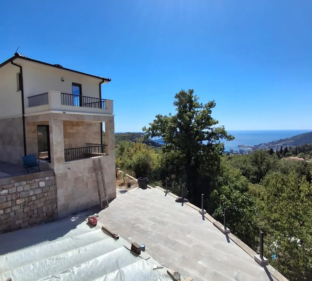 Prodaja, kuća, 750m², Markovići, Budva