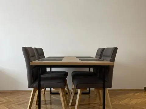 Izdavanje, trosoban stan, 100m², Centar, Novi Sad - image 12