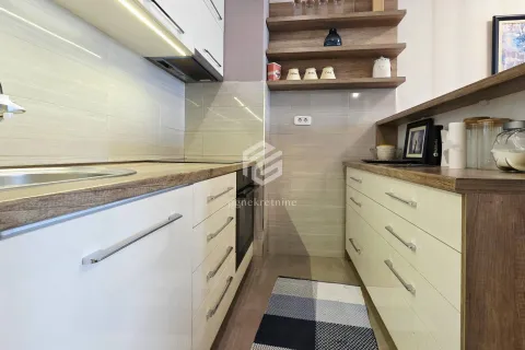 Prodaja, dvosoban stan, 63m², City Kvart, Podgorica - image 7