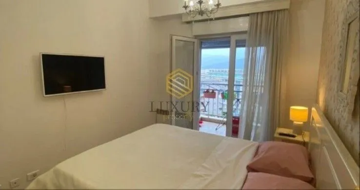 Rent, one bedroom apartment, 52m², City Kvart, Podgorica