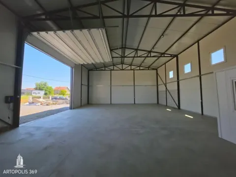Rent, office space, 205m², Batajnica, Beograd - image 2
