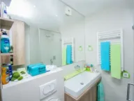 Izdavanje, jednosoban stan, 57m², Stari Aerodrom, Podgorica - image 7