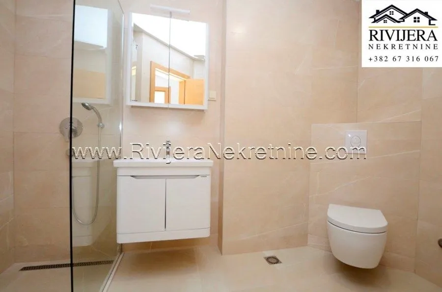 Prodaja, dvosoban stan, 157m², Đenovići, Herceg Novi