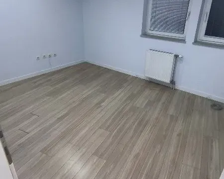 Izdavanje, poslovni prostor, 946m², Čukarica, Beograd - image 3