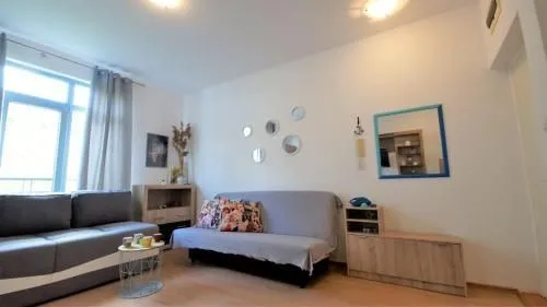 Rent, studio apartment, 33m², Bečići, Budva