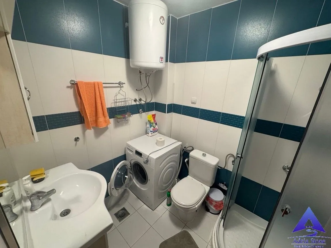 Prodaja, četvorosoban stan, 176m², Petrovac, Budva