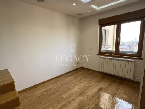 Izdavanje, četvorosoban stan, 140m², Šumice, Beograd - image 16