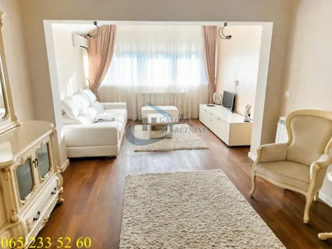 Prodaja, četvorosoban stan, 105m², Vojvode Vlahovica, Beograd - image 1